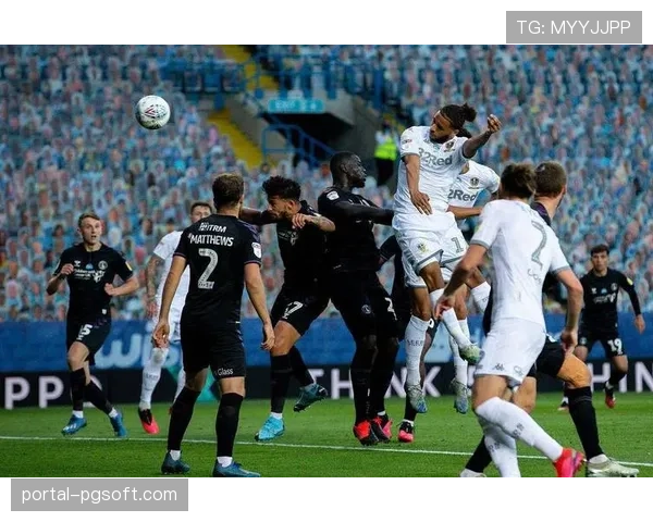 曼联防线漏洞暴露，利兹联高效反击完成客场逆袭